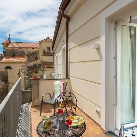 Casa Donna Linda Lägenhet Maiori Exteriör bild