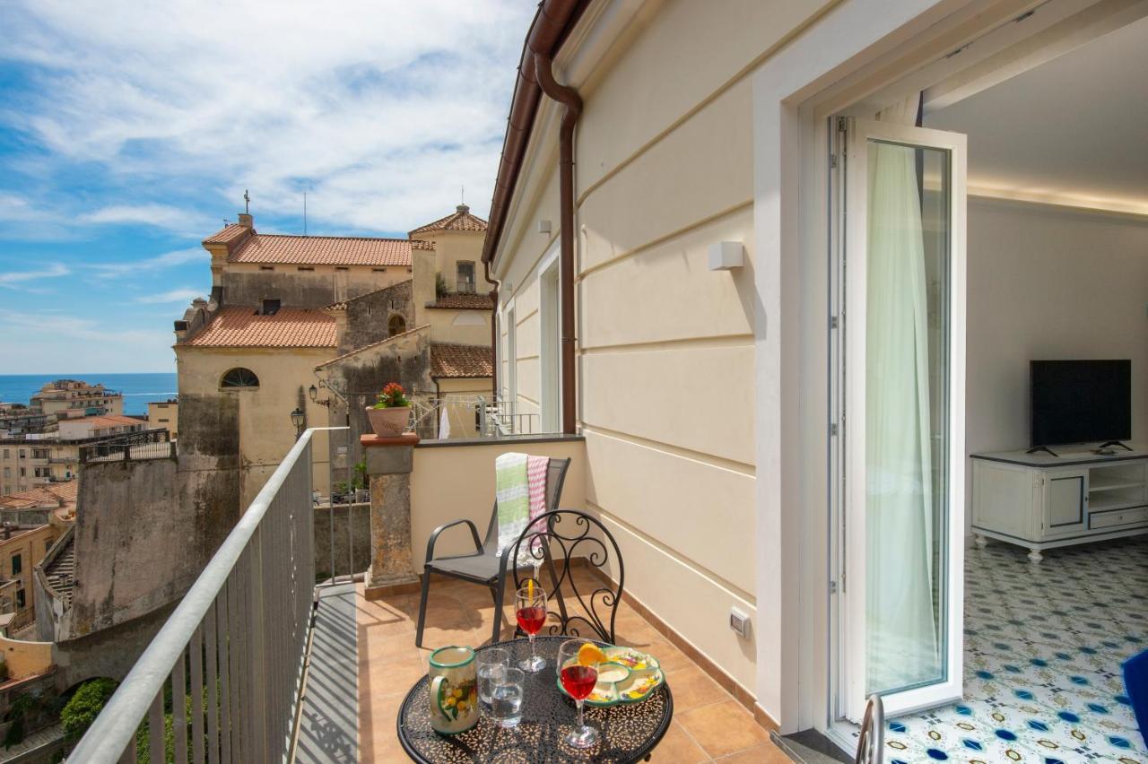 Casa Donna Linda Lägenhet Maiori Exteriör bild